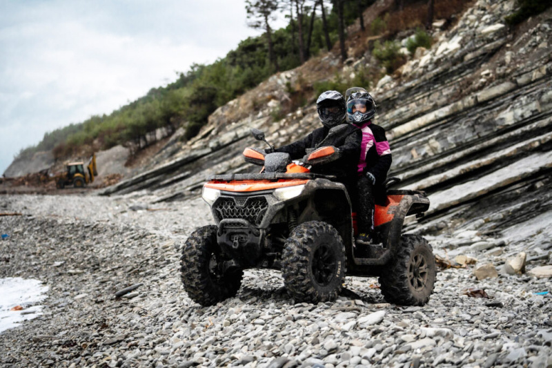 Бронируйте новые CFORCE 800 HO и 1000 EPS NEW