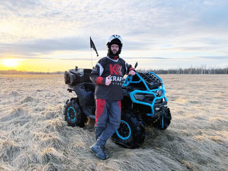 Большой квадровыезд в честь 80-й годовщины Победы советского народа в Великой Отечественной войне