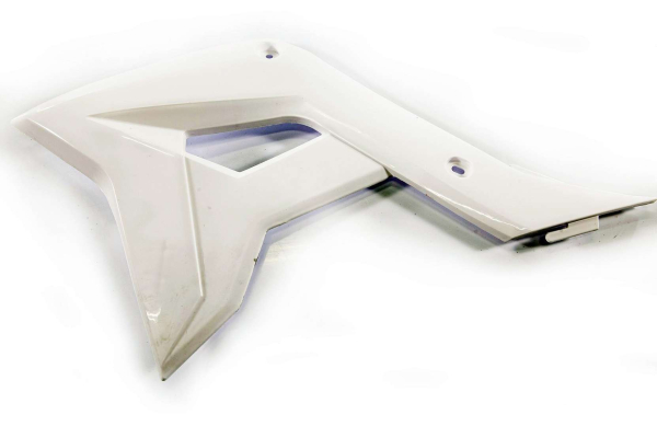Облицовка передняя левая, белый BSE EX PH 125 PH 150