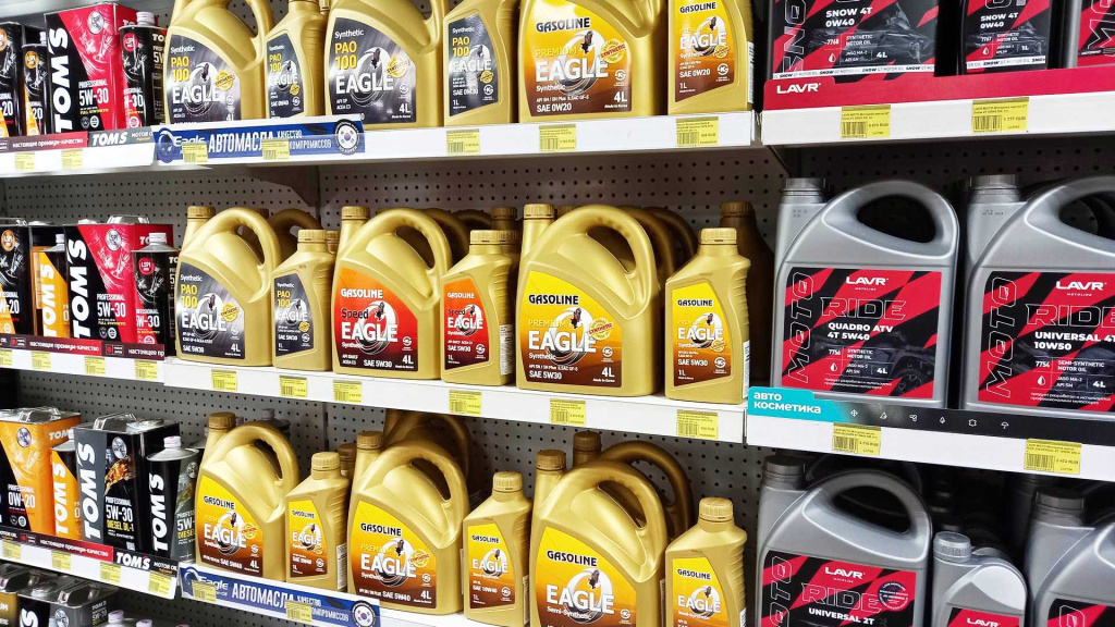 Автомобильное моторное масло Eagle