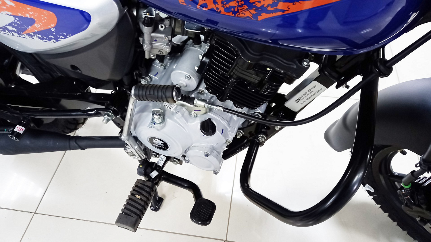 Мотоцикл Bajaj Boxer BM 150X Disc