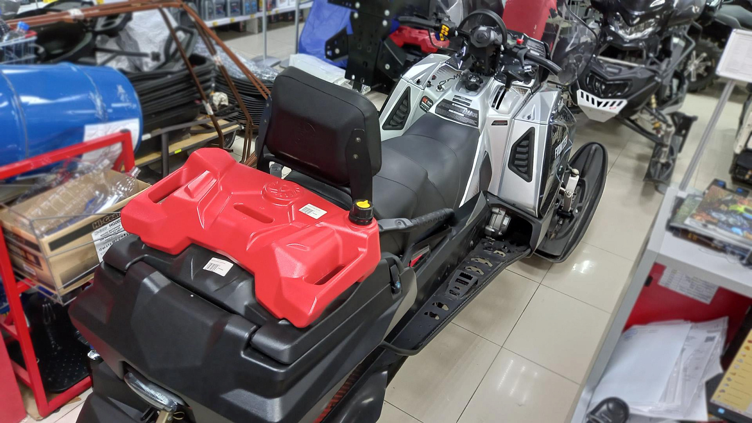 Cнегоход "FRONTIER 1000"