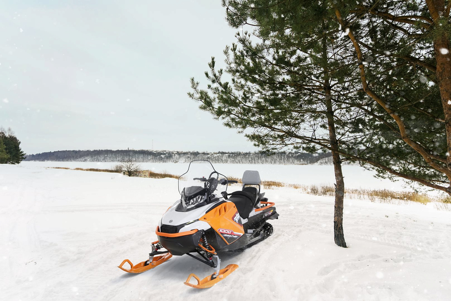 Cнегоход "FRONTIER 1000" лидер снежных приключений!