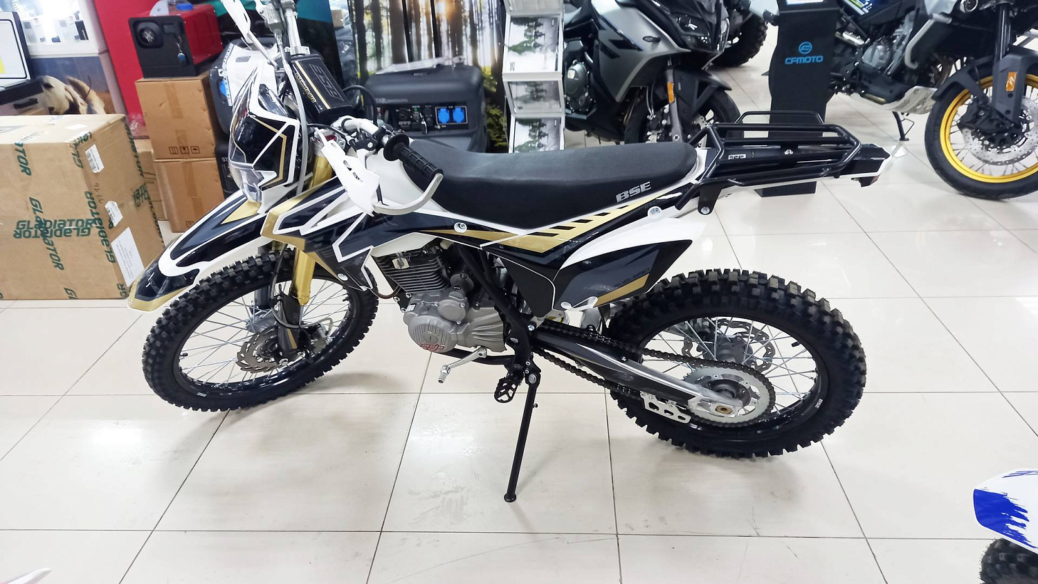 Мотоцикл эндуро BSE Z3 21/18 Gold Black