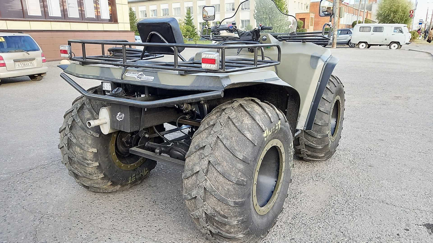 Вездеход ЗЭТ КОМАНДИР - базовой комплектации + доп.оборудование