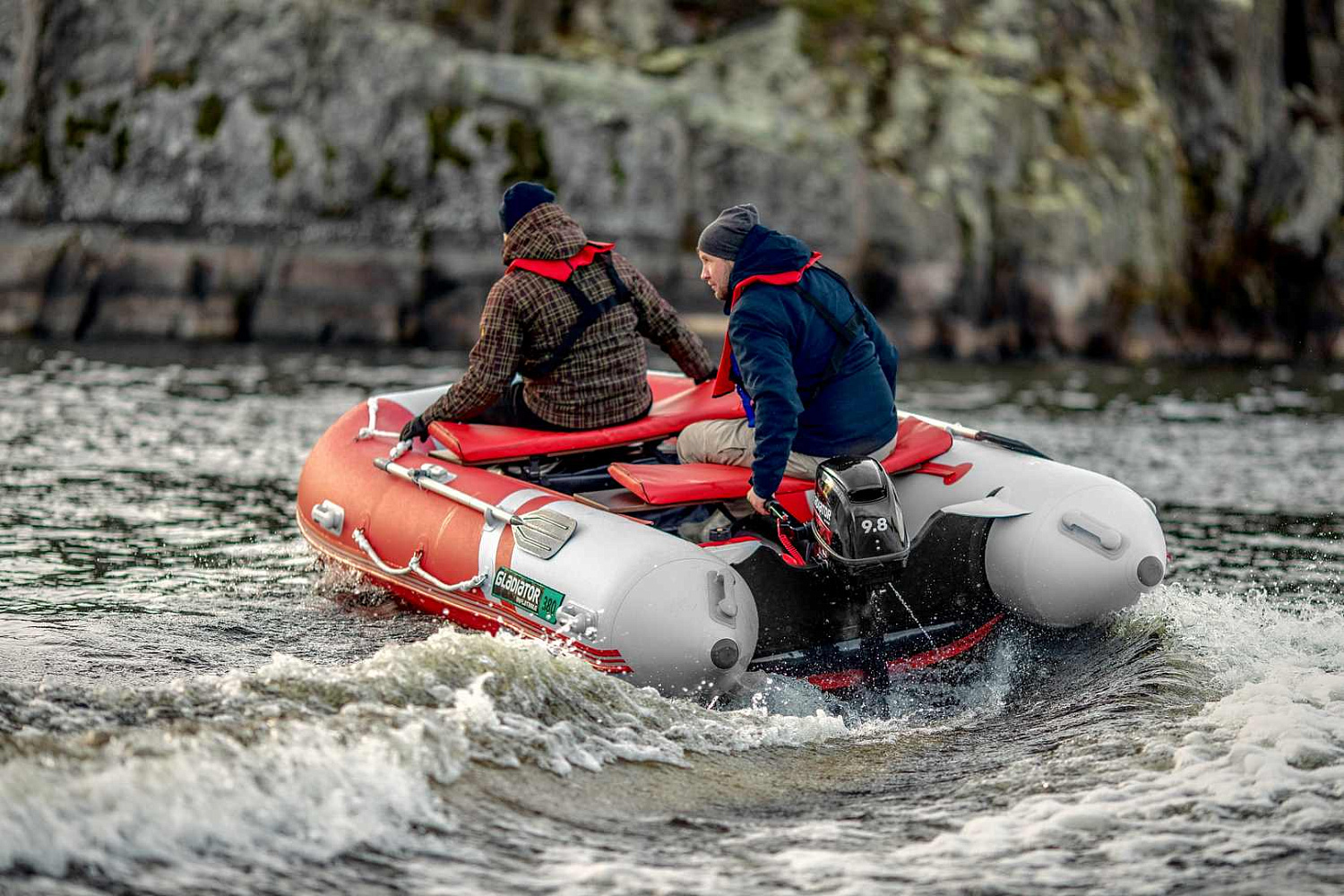 Надувная лодка ПВХ GLADIATOR E300S