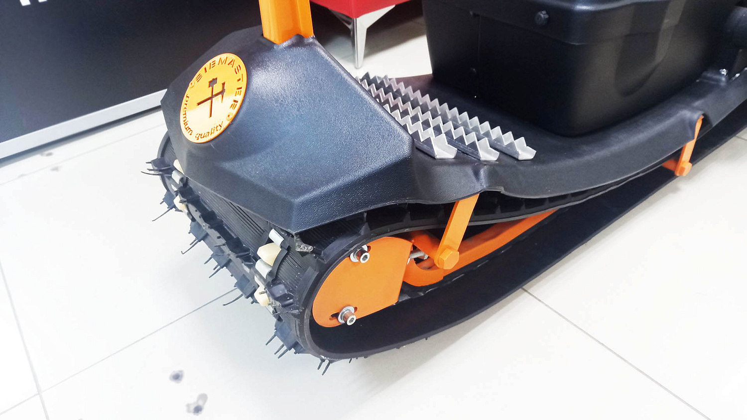 Мотосноуборд (двигатель 8 л.с.)