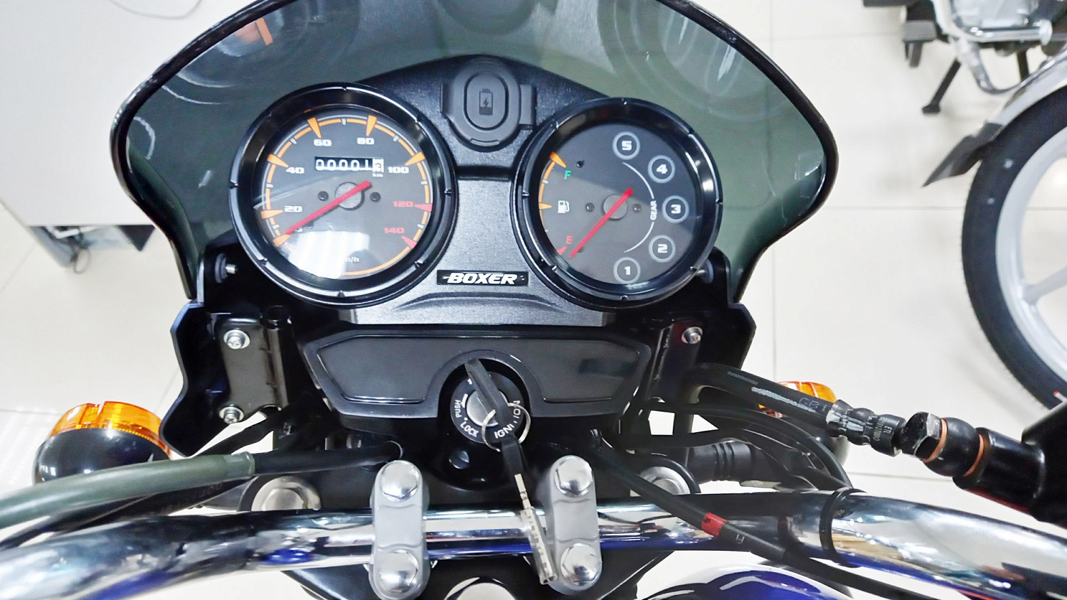 Мотоцикл Bajaj Boxer BM 150X Disc