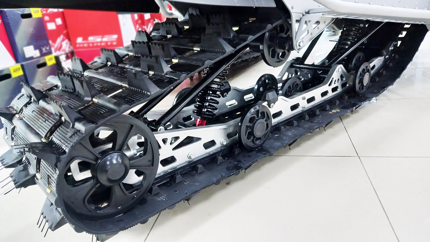 10 причин купить снегоход OSM SM1000