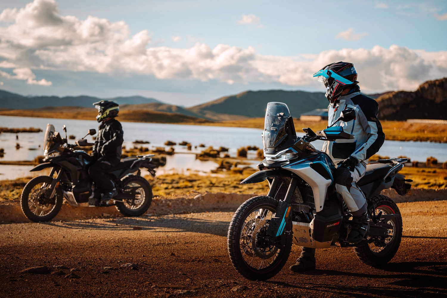 Новый CFMOTO 800MT-X в версиях - Sport и Touring: двойной удар по бездорожью!