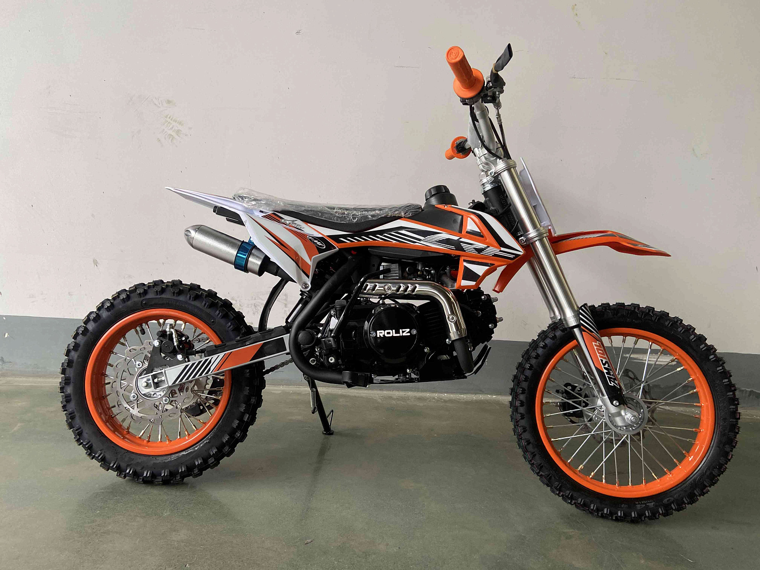 Уже в продаже кроссовые и эндуро мотоциклы Roliz