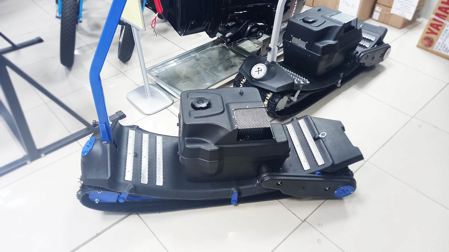 Мотосноуборд (двигатель 8 л.с.)