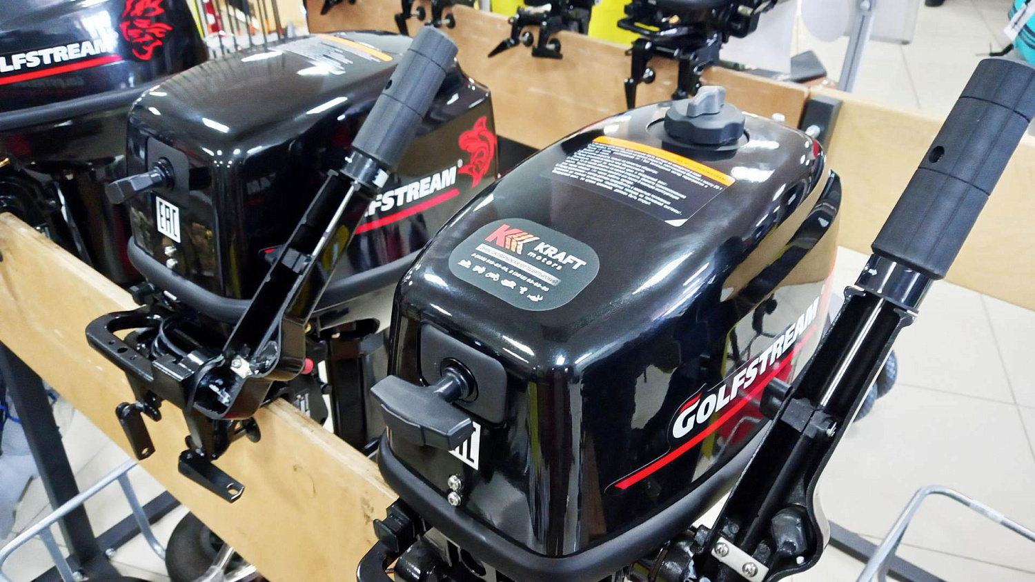 АКЦИЯ: Скидки до 17% на лодочные моторы Golfstream