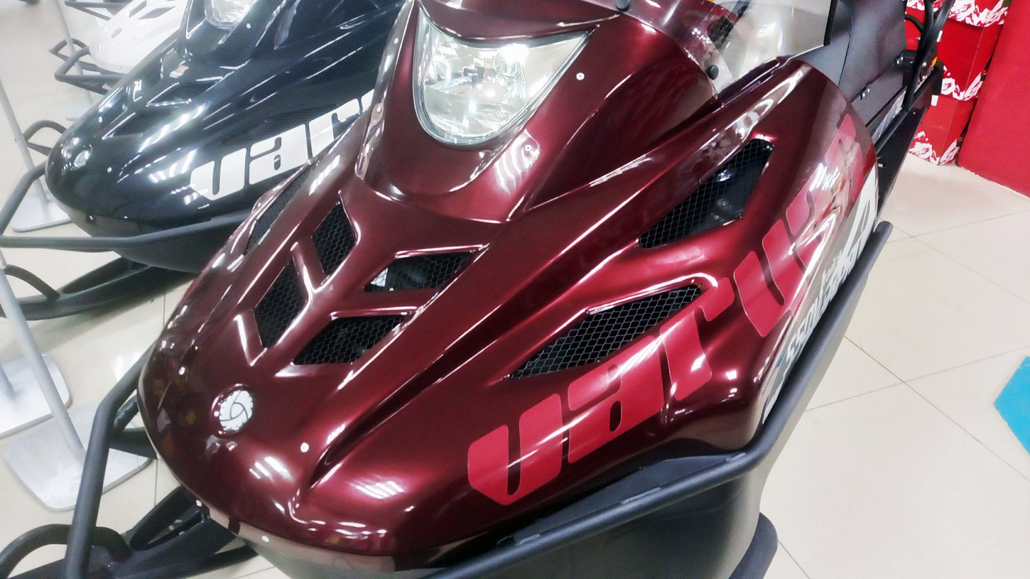 Лимитированная версия снегохода "Тайга Варяг 550v"