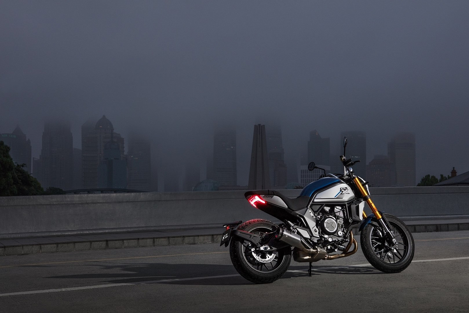 Мотоцикл CFMOTO 700CL-X Heritage (ABS)