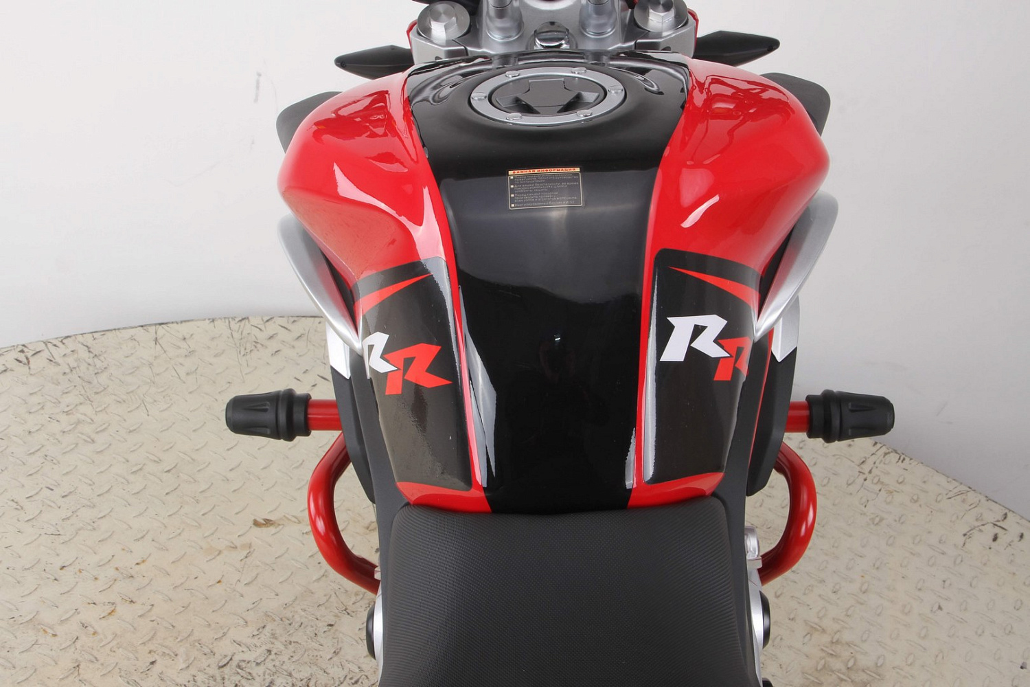 Стрит байк Roliz SPIDER