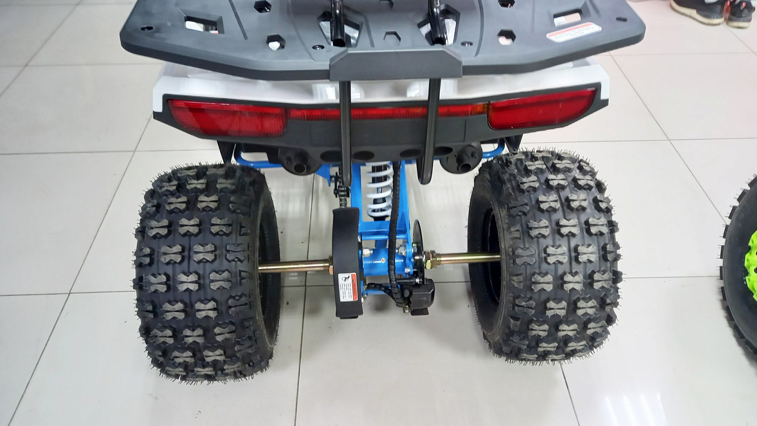 Подростковый квадроцикл YACOTA VEKTOR LUX 125