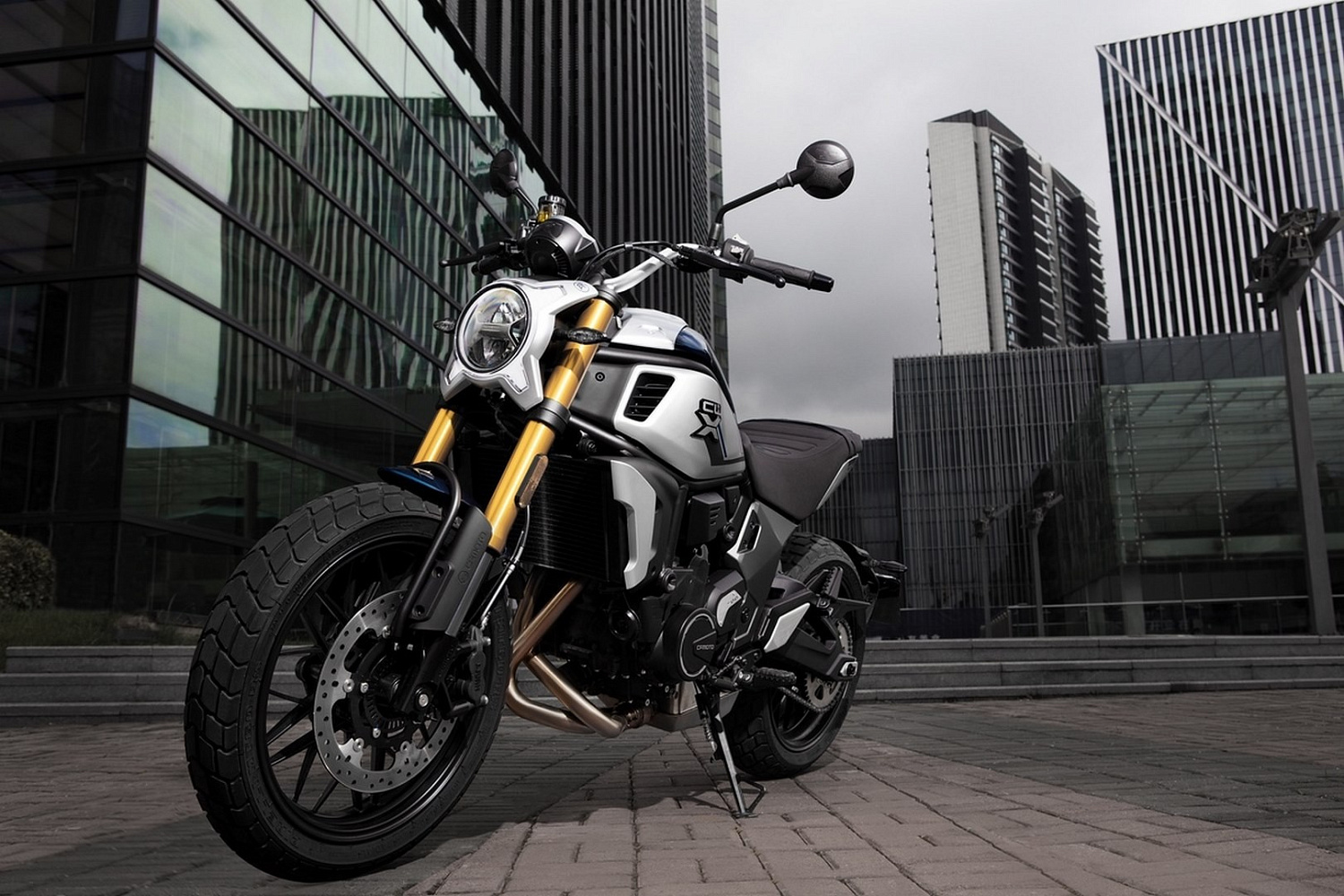 Мотоцикл CFMOTO 700CL-X Heritage (ABS)