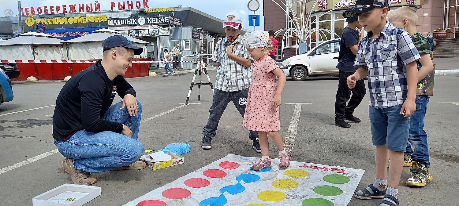 Благотворительный праздник под руководством общественной организации «Твой путь - Жизнь»