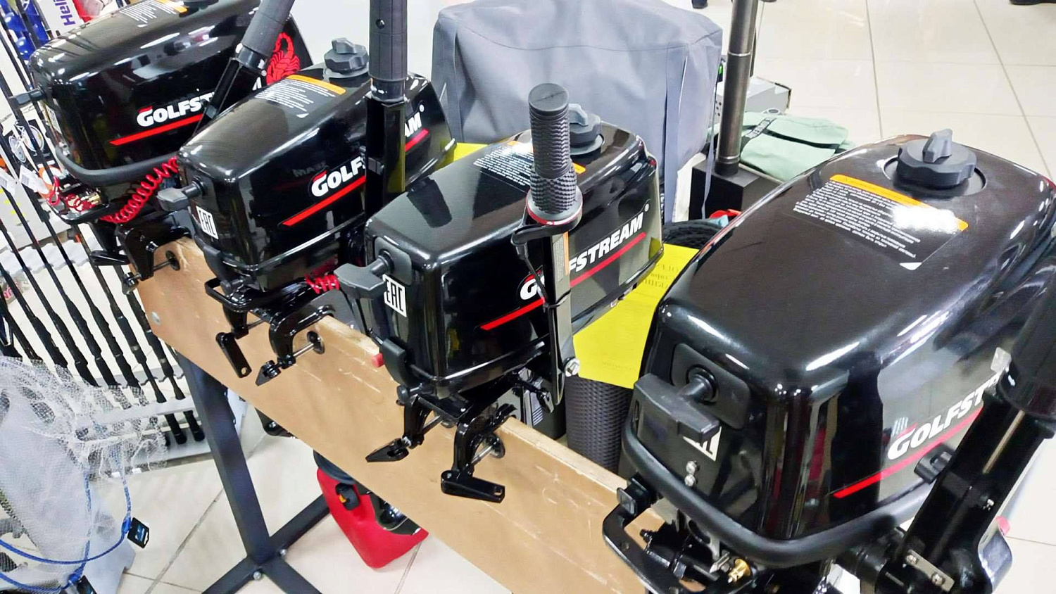 АКЦИЯ: Скидки до 17% на лодочные моторы Golfstream