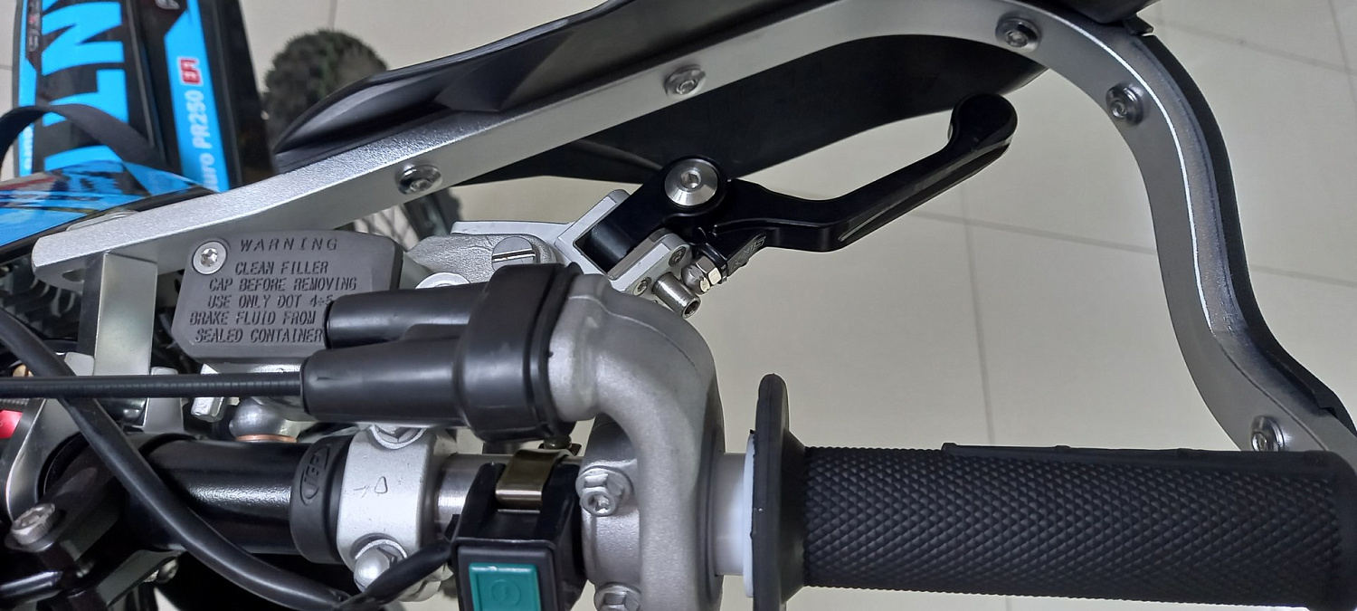 Мотоцикл Avantis Enduro 250 EFI Exclusive