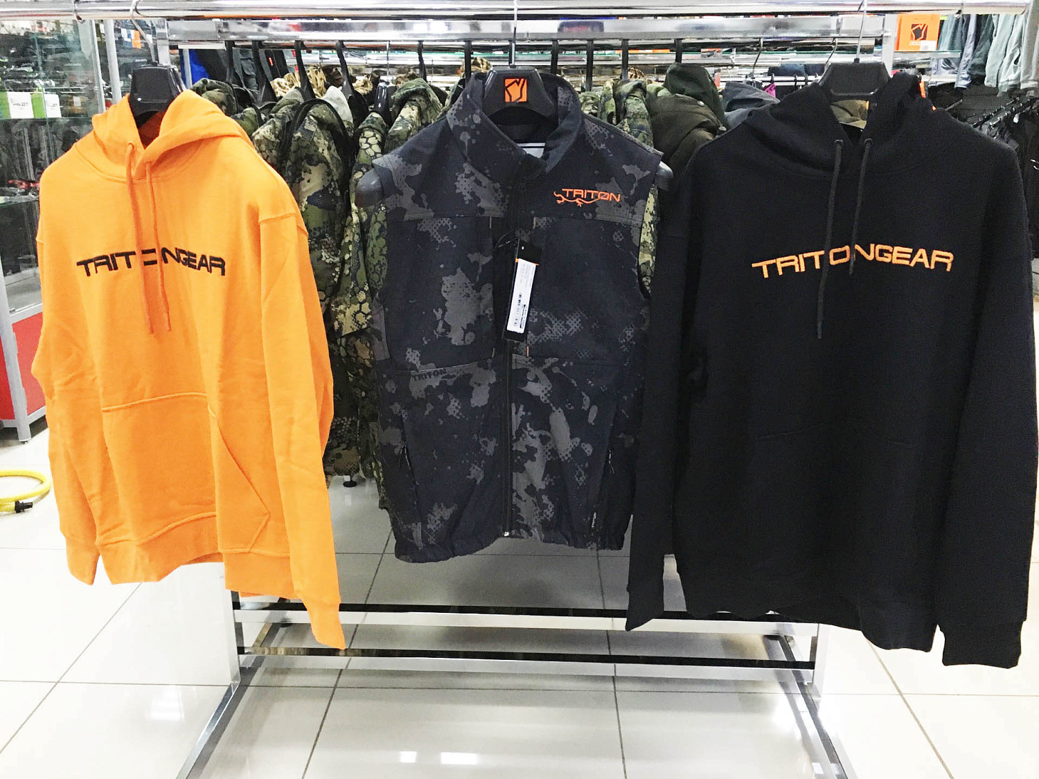 Поступление одежды бренда TRITON: Костюмы для рыбалки (мужские и женские), жилеты, балаклавы, жакеты, джерси