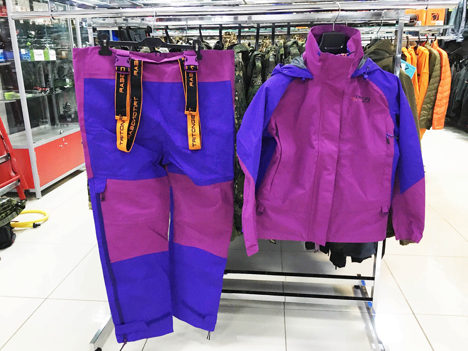 Поступление одежды бренда TRITON: Костюмы для рыбалки (мужские и женские), жилеты, балаклавы, жакеты, джерси