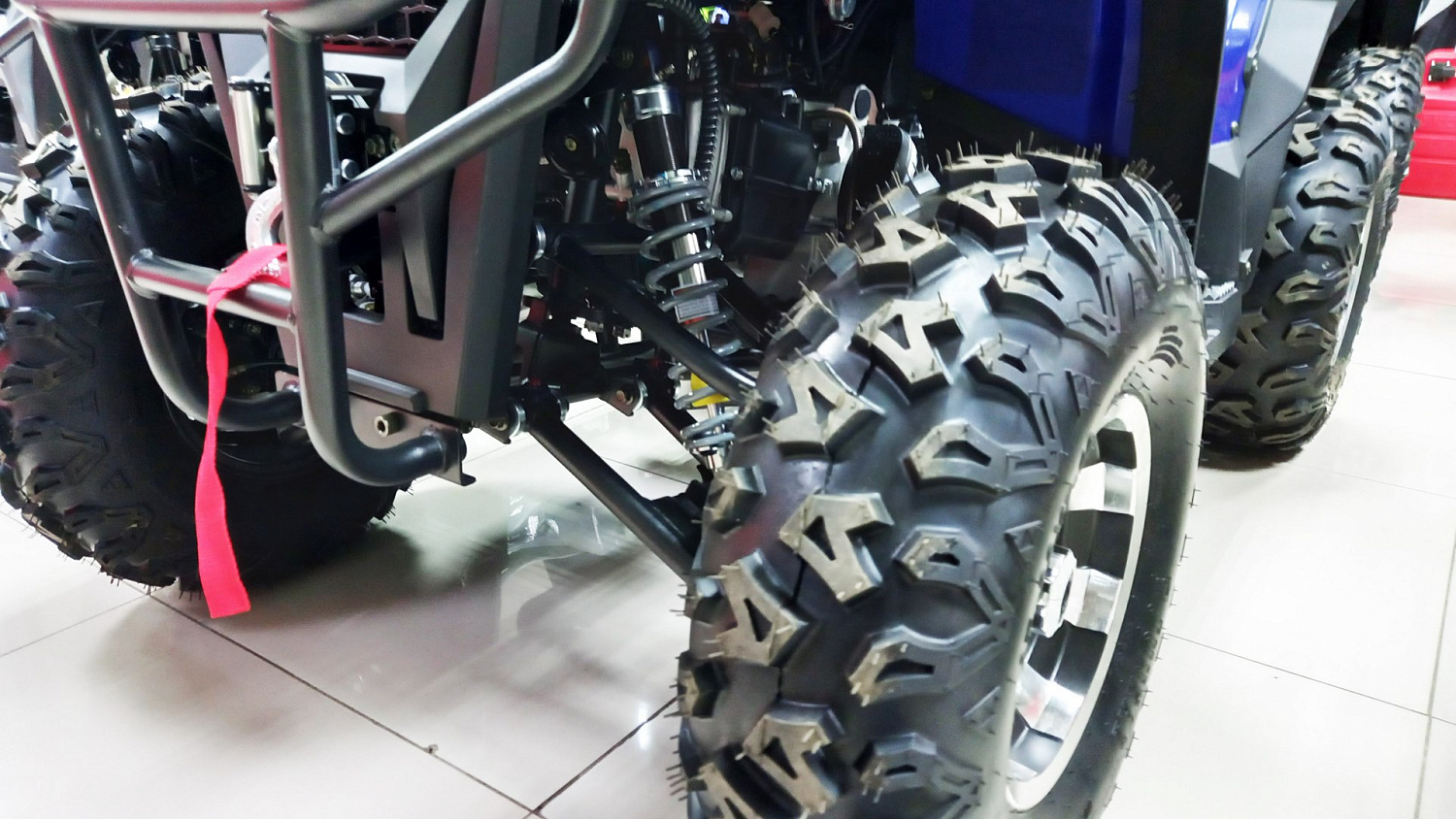 Обзор новинки 2023 - подростковый квадроцикл Yacota Viking 200