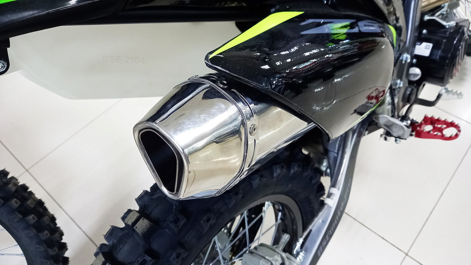 Мотоцикл эндуро BSE Z6 Neon Track