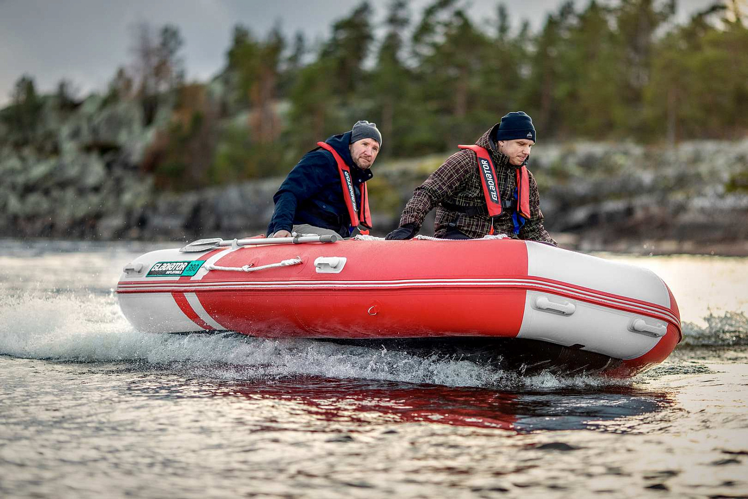 Надувная лодка ПВХ GLADIATOR E300S