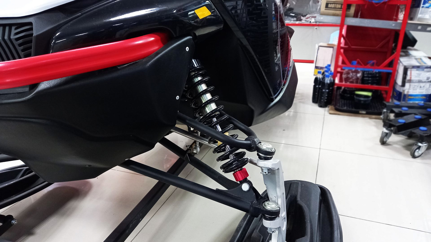 Cнегоход "FRONTIER 1000"