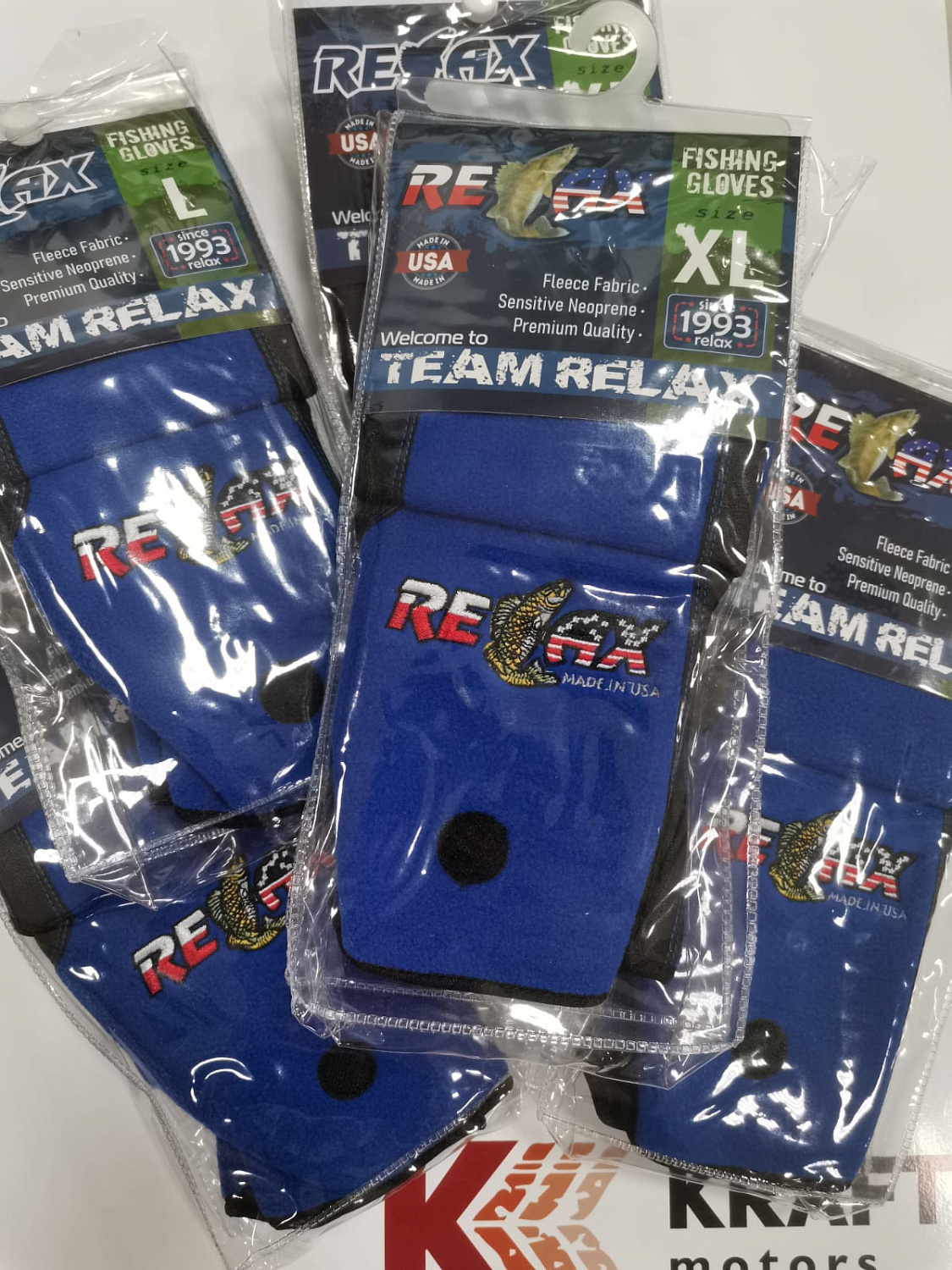 В наличии перчатки - варежки Relax.