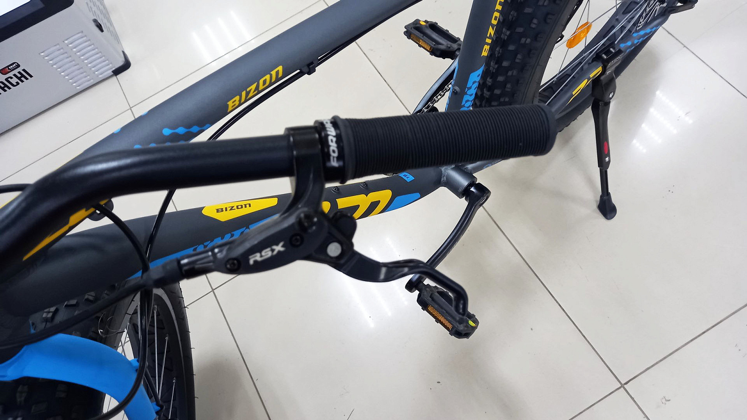 Велосипед RM BIZON (26" 8 ск. рост 18")