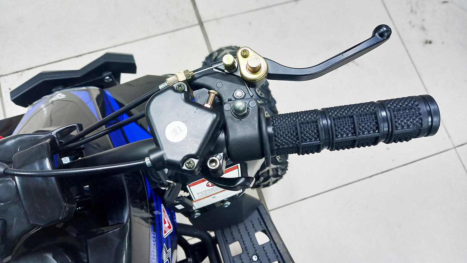 Детский бензиновый квадроцикл MOTAX GEKKON 90cc 1+1 (Реверс)