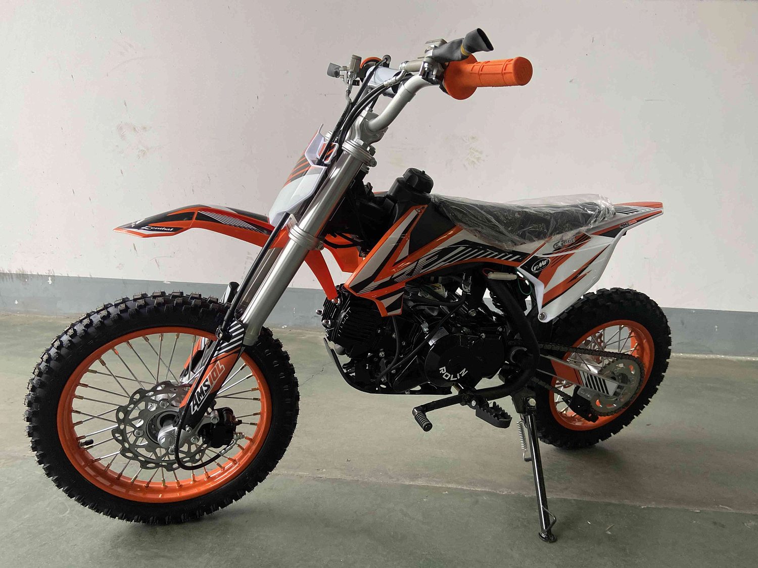 Уже в продаже кроссовые и эндуро мотоциклы Roliz