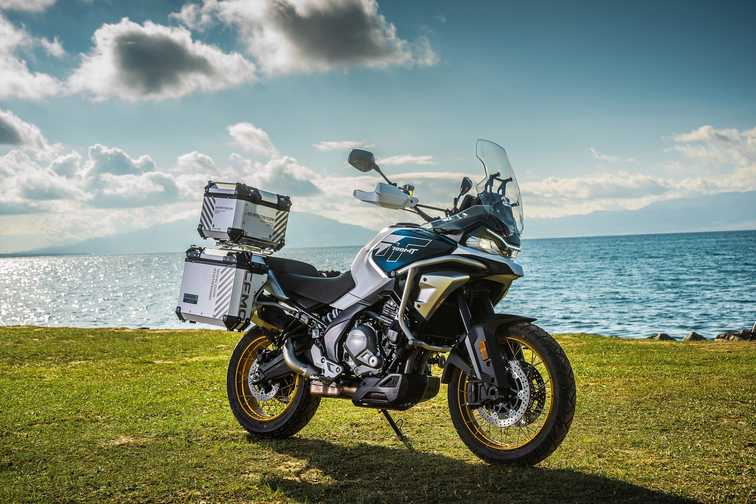 Новинка! Мотоцикл CFMOTO 700MT Advanced (ABS)