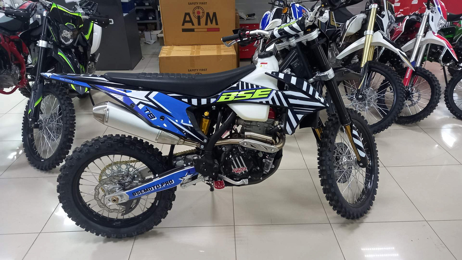 Кроссовый мотоцикл BSE T8 Blue Twister